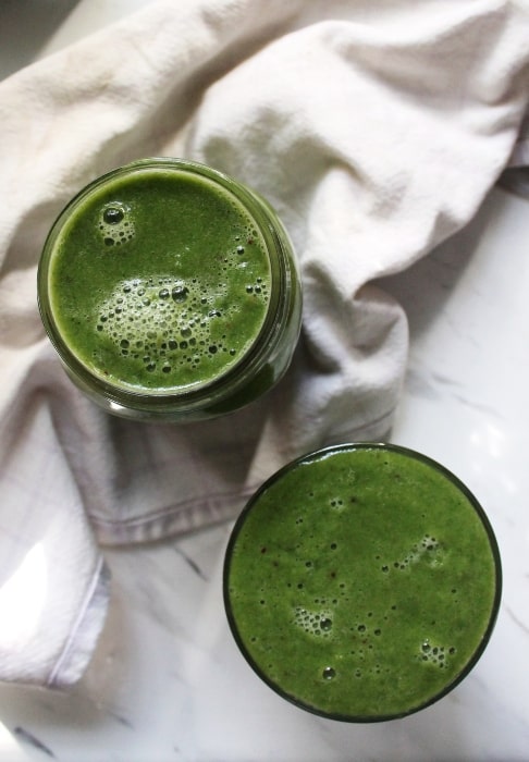 This everyday green smoothie recipe is healthy, delicious, and so easy to make.